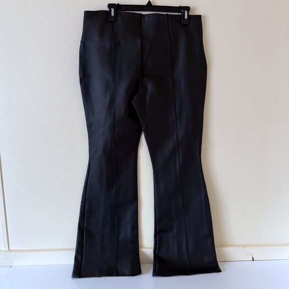 Slim Factor No Waist Coated Ponte Flare Pants Faux Leather Black SZ L New - Picture 3 of 6